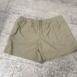 Columbia Womens Active Nylon Shorts Beige Tan | SZ XL 5.5” Inseam